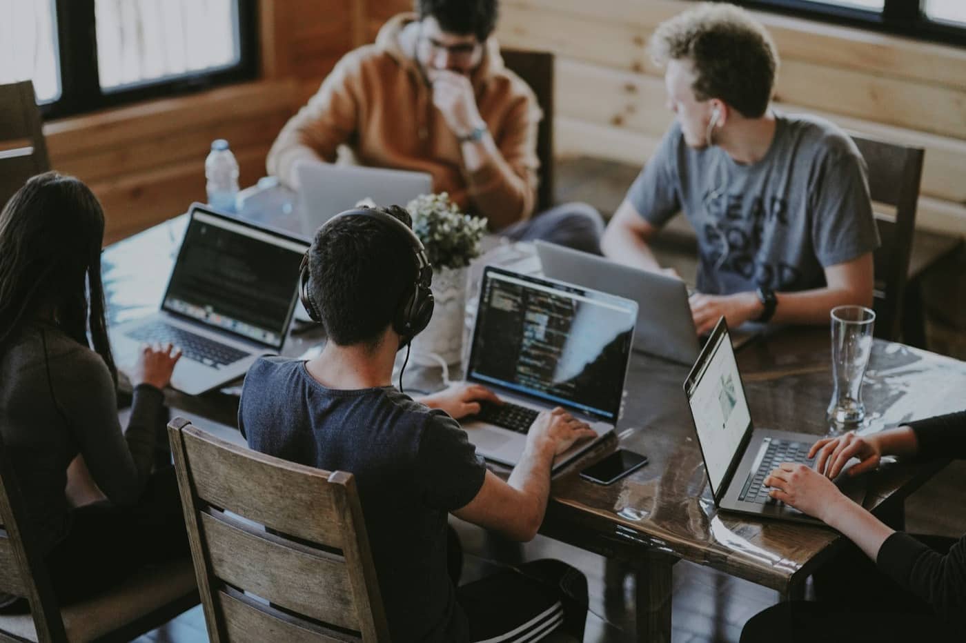 Why PRO services matter in the UAE
